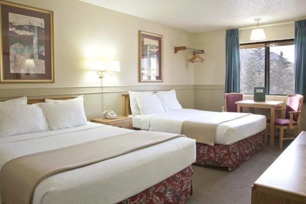 Adventure Inn - Glenwood Springs