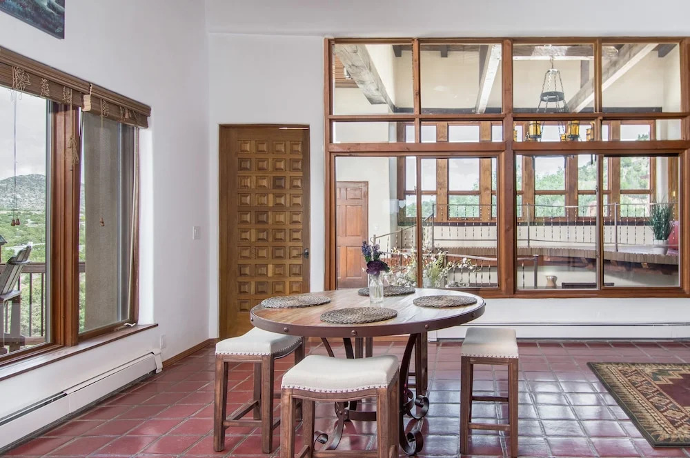 28 Santa Fe - 8 Br Home