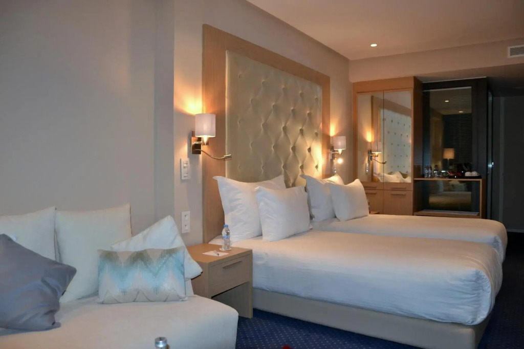 Flower Town Hotel & Spa