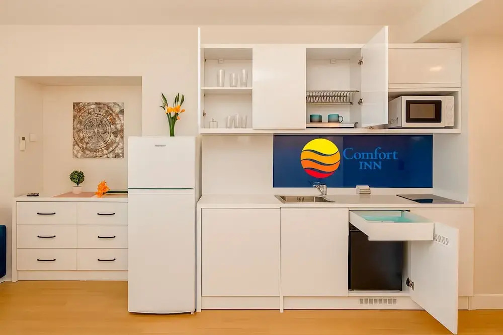 Comfort Inn ☆ Orbi City