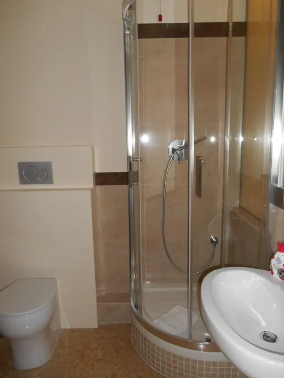 Azzurra Guest House