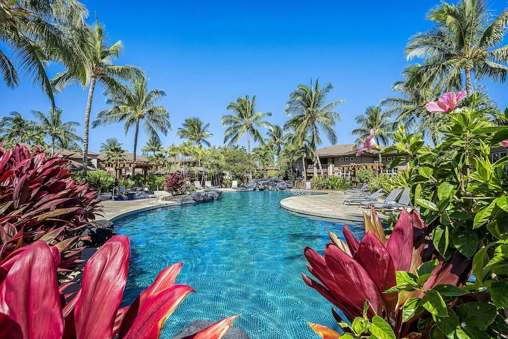 Colony Villas Waikoloa 301 2 Bedroom Villa by RedAwning