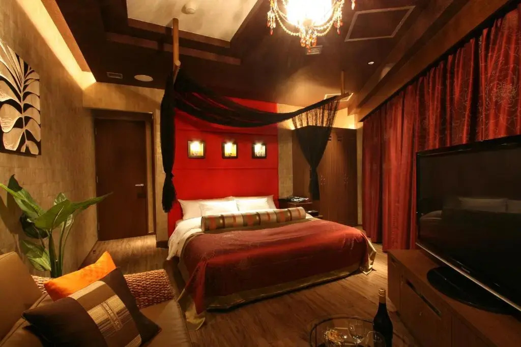 Hotel VARKIN