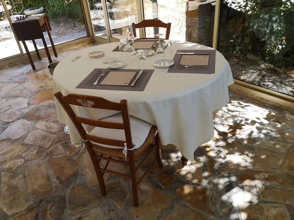 Appart'Hôtel Le Colombier
