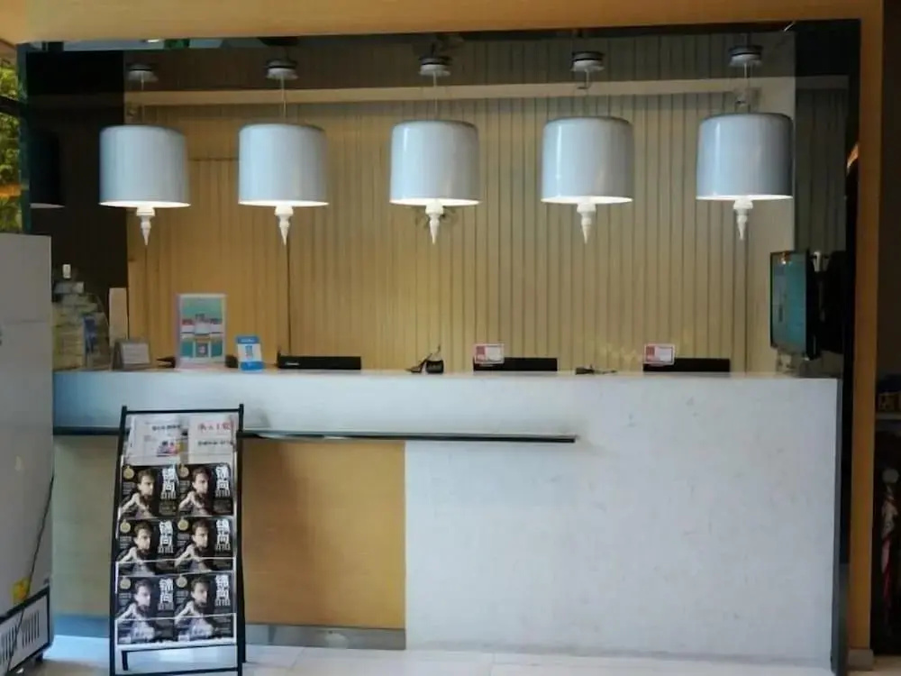 Jinjiang Inn Foshan Zumiao Qinren Road