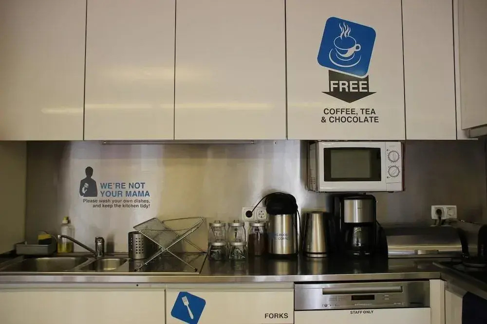 Yes! Porto Hostel