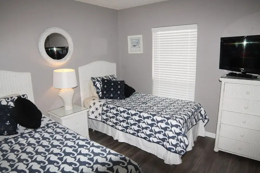 Sea Place 13239
