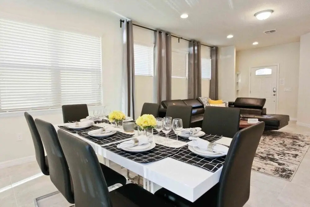 @westside Pool With Game Room & Video Game 5 Bedroom Home