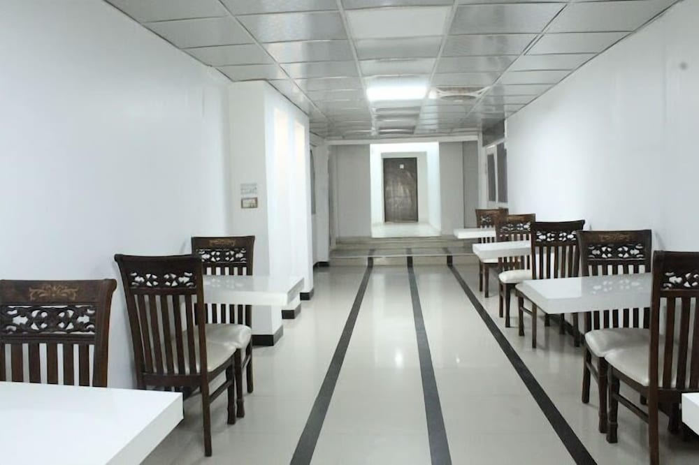 Hotel Comfort Inn Karachi