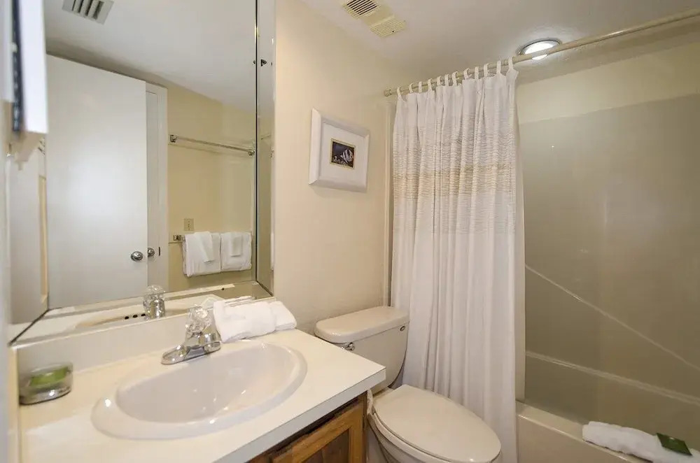 One Seagrove Place Unit 206 2 Bedroom Condo