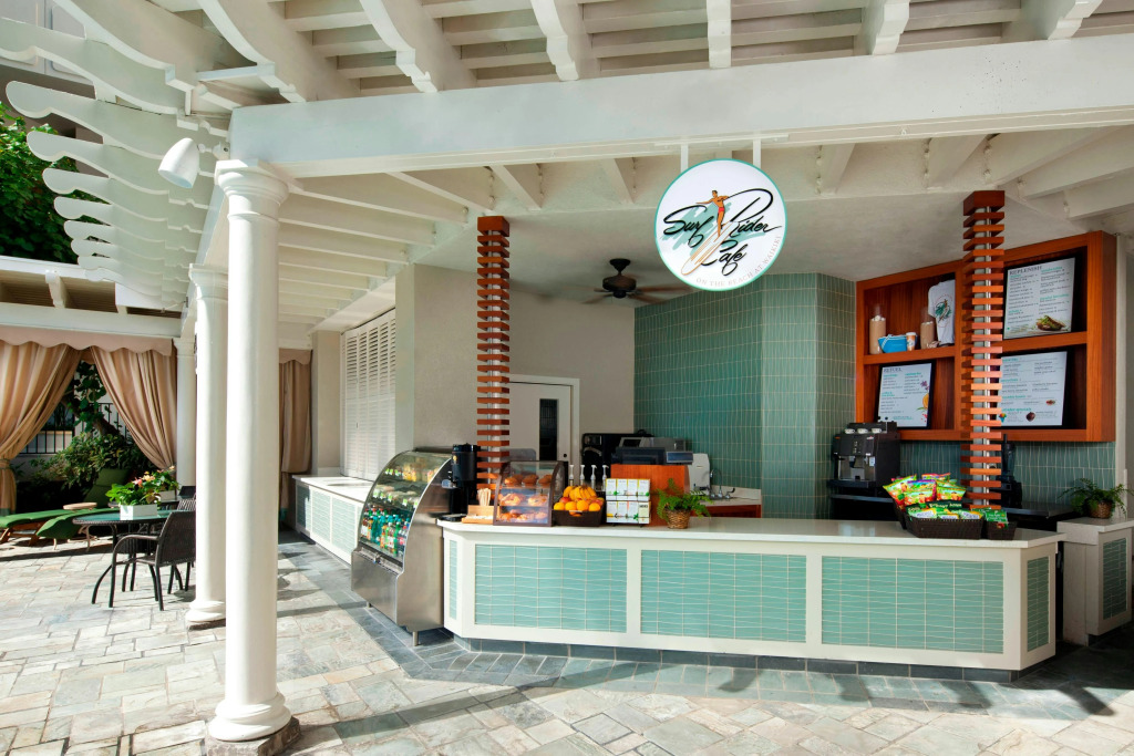 Moana Surfrider, A Westin Resort & Spa, Waikiki Beach