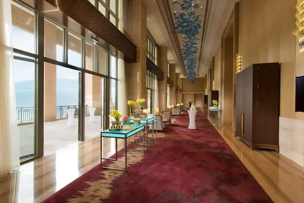 Hilton Yuxi Fuxian Lake