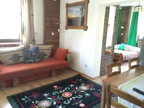 Dom Wypoczynkowy Karolina - pokoje i apartamenty