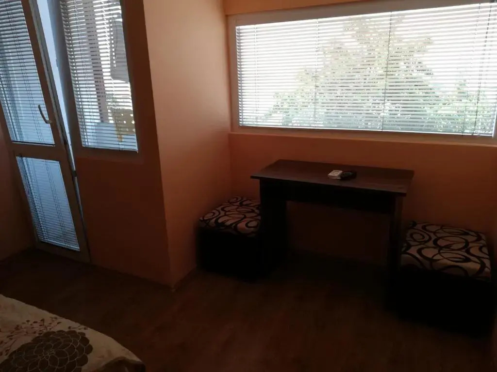 Guest House Emi