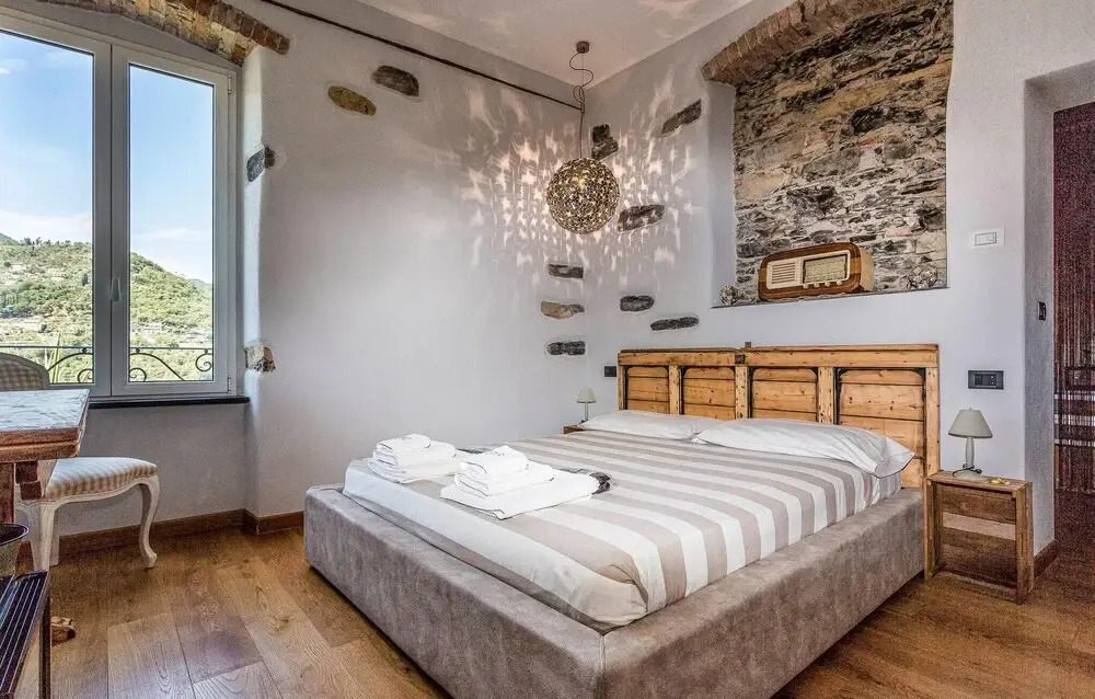 Stunning Home In Recco