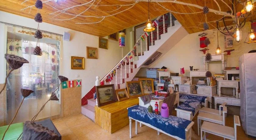 131 International Youth Hostel