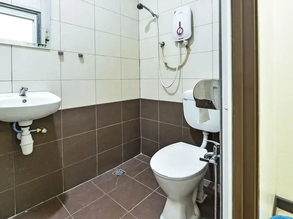 Hotel O Tri Homestay