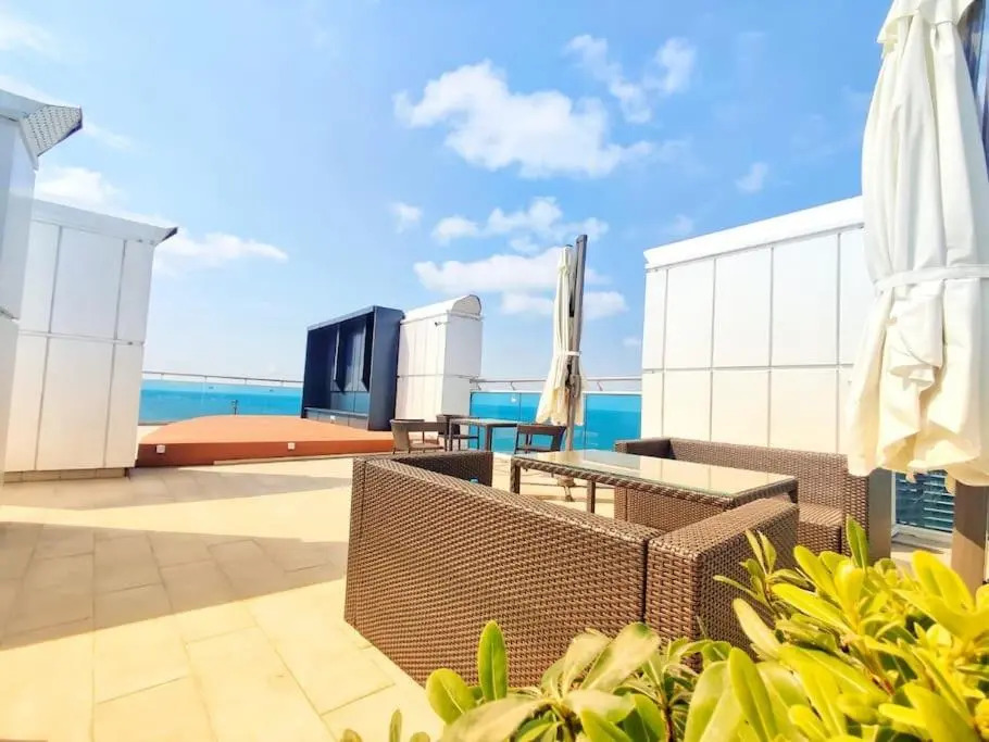 Leo Group luxury Apartment 13-291 Sunrise Batumi
