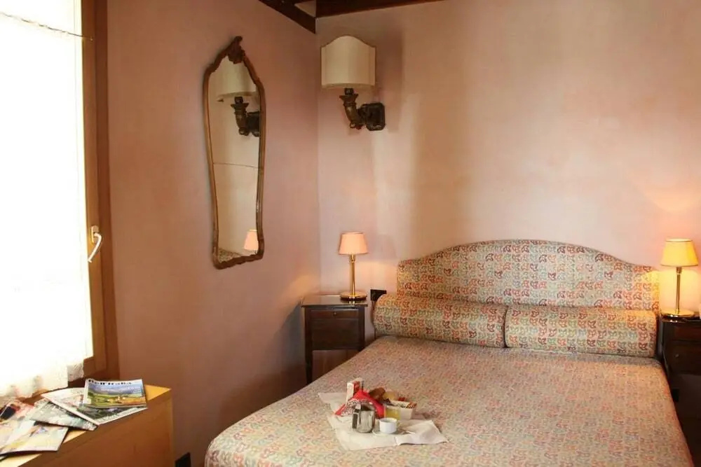 San Simeon Apartments