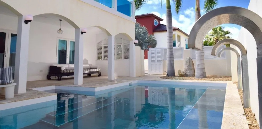 Villa Thalis