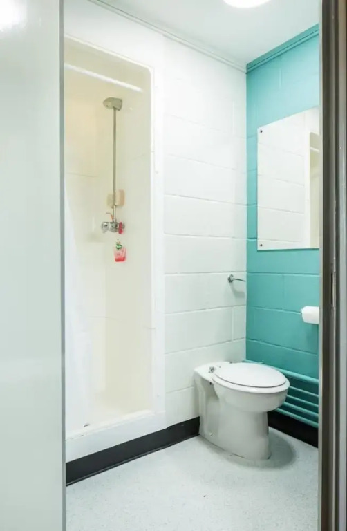 Queens University Belfast - Elms Village - Hostel