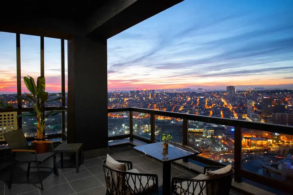 G Tower Residence at Divan Near To Mimar Sinan Metro Station