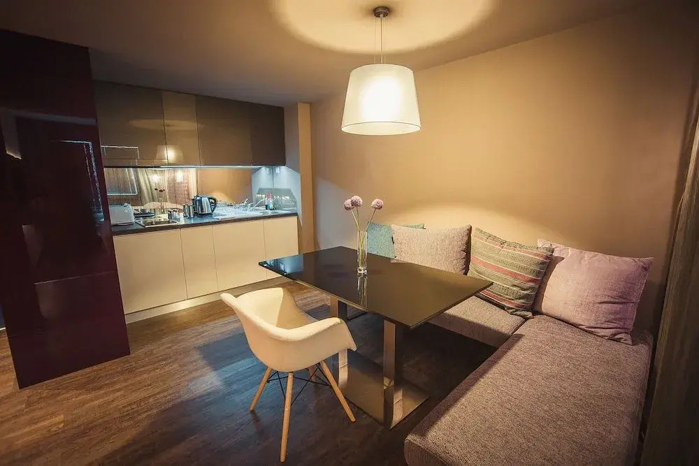 Onyx Luxury Sarvar