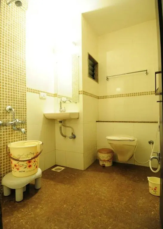 Hotel Maskan, Surat