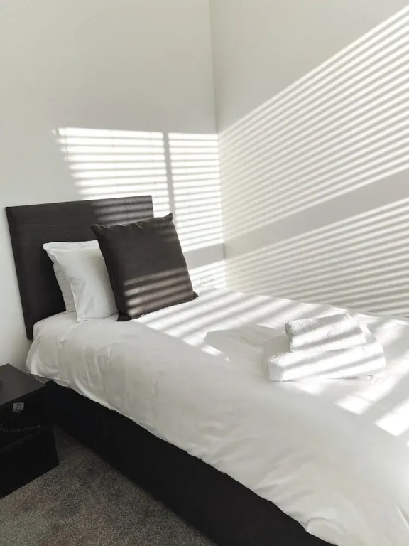 Ascot House Apartments