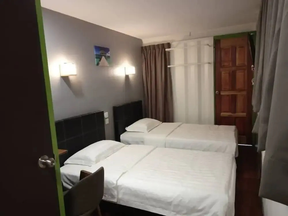 THE BOXS CONTAINER HOMESTAY