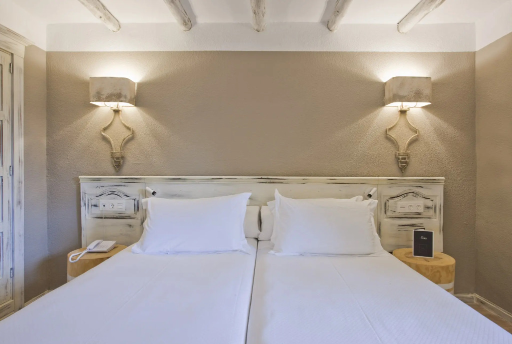 Hotel Luze El Toro