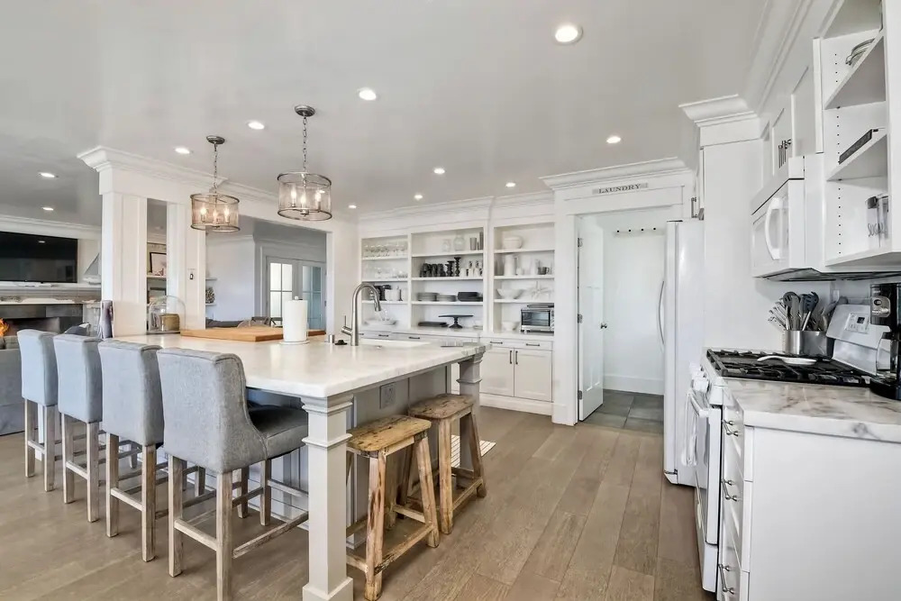 3636 Carlsbad Blvd - Lower
