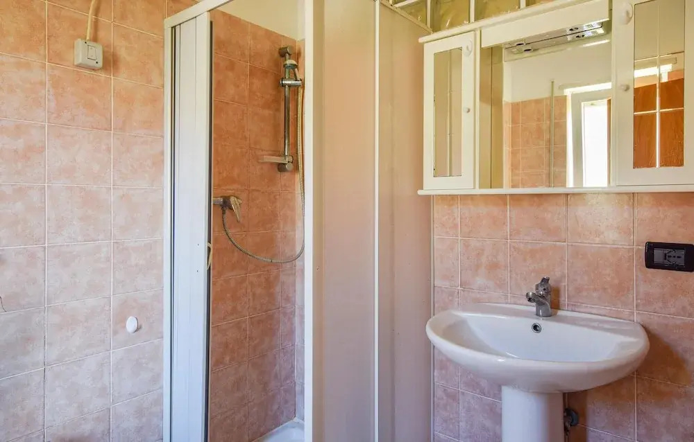 Awesome Apartment in Cariati With 1 Bedrooms and Wifi