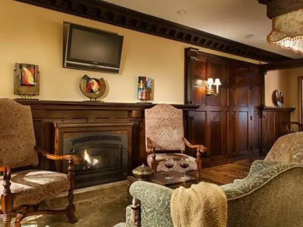 Hydrangea House Inn