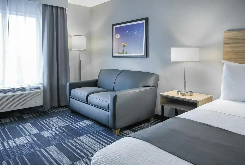 Winds Hotel at Crosswinds Casino
