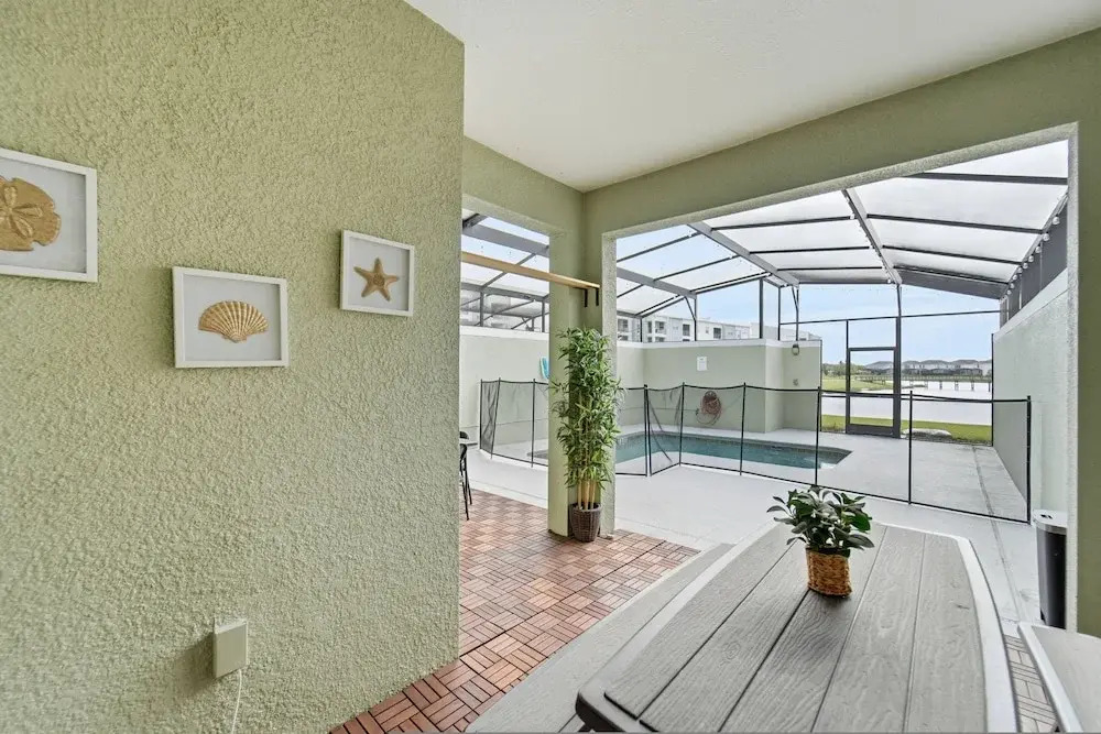 4BR Home at Storey Lake Near Disney