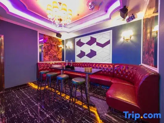 Weihuang Hotel