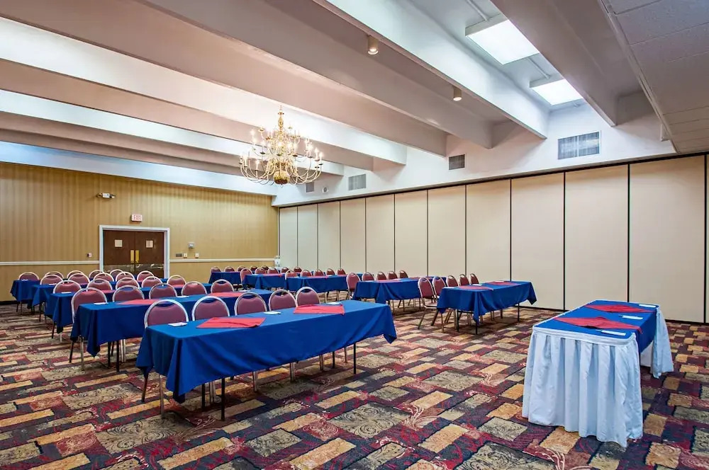 Best Western Lee-Jackson Inn & Conference Center