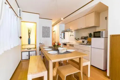 Bijou Suites IKOI