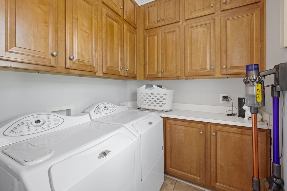718 Collins Meadow Drive 6 Bedroom Home