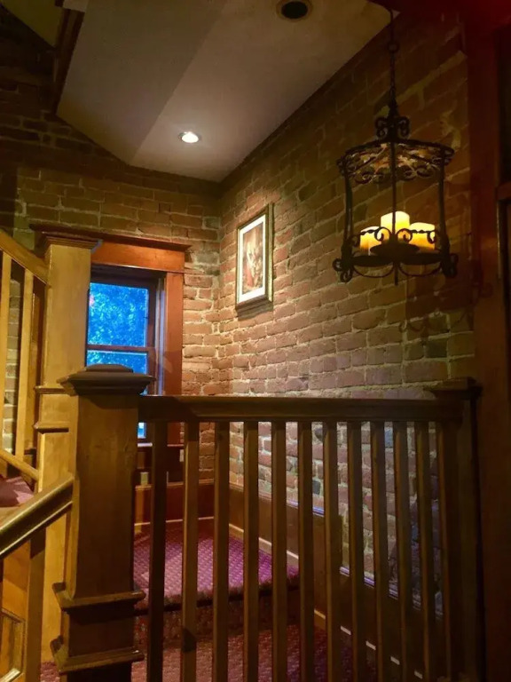 Bross Hotel B & B