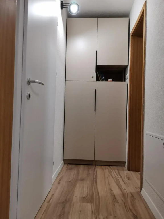Snegar Apartments