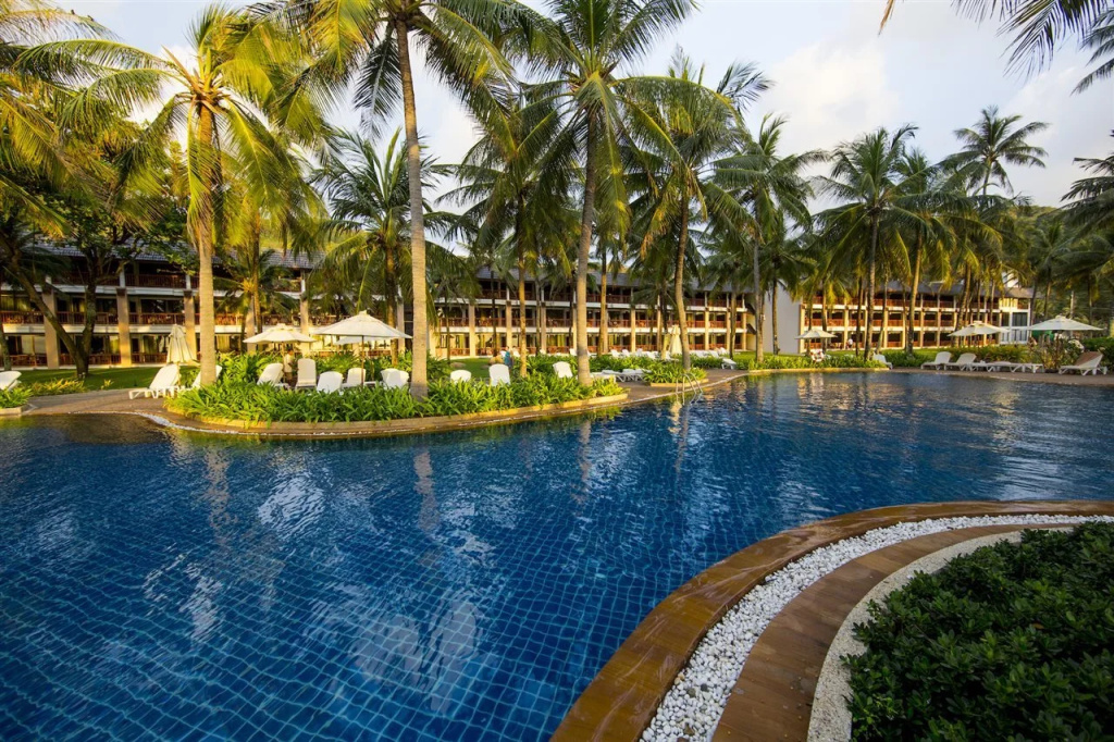 Katathani Phuket Beach Resort - SHA Extra Plus
