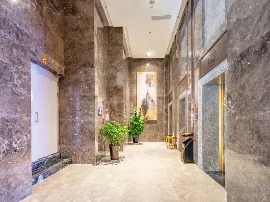 Moonlight Star Hotel