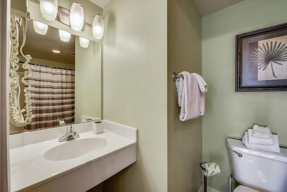 Shores of Panama 204 - 2nd Floor 2 Bedroom . Same Floor Reserved Parking. Free Fun 2 Condo by RedAwning