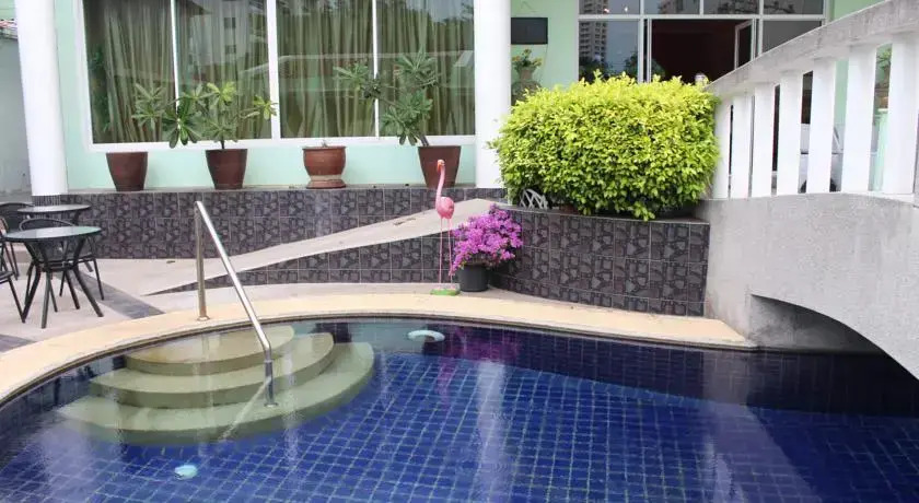 Romanasia Hotel