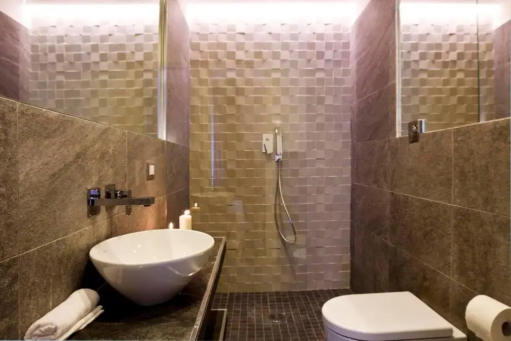 Roman Holidays Boutique Hotel