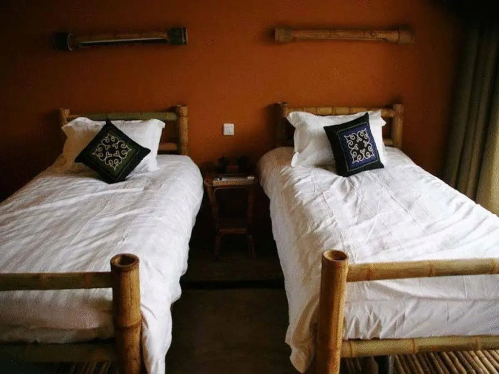Yangshuo Village Inn Boutique Hotel