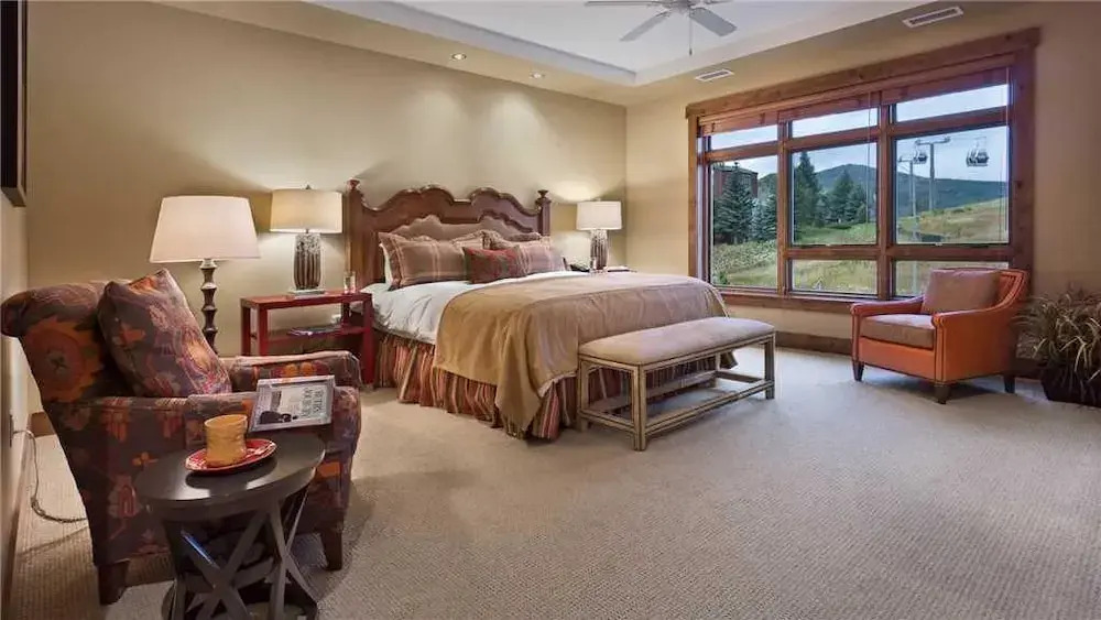 Maroon Mountain 507 4 BedroomCondo By Moving Mountains