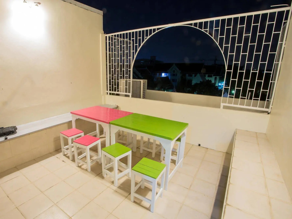 Oyo 618 At Khaosan Hostel